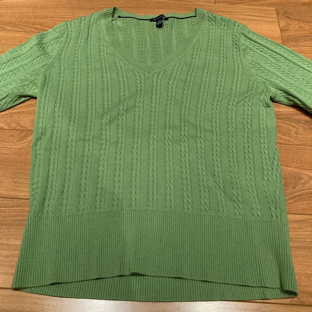 Tommy Hilfiger Women’s Kelly Green Sweater XL Like New V-Neck Cableknit - Picture 2 of 7